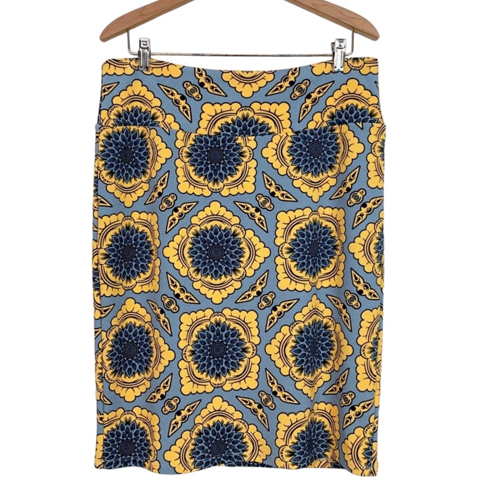 LULAROE Cassie Pencil Skirt Sunflowers! XL - Picture 3 of 5